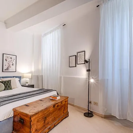 Nuovo Con Vista In Pieno Centro Storico *