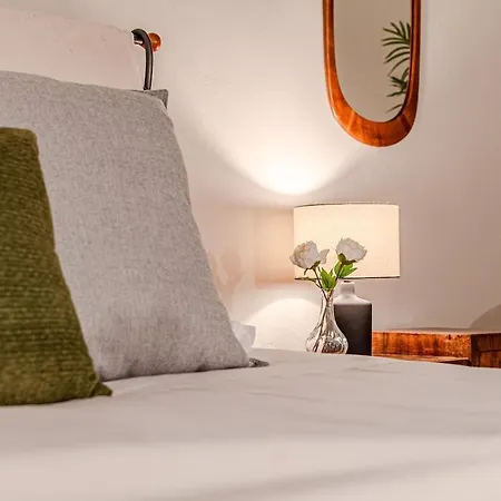 Nuovo Con Vista In Pieno Centro Storico Siena