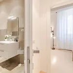 Nuovo Con Vista In Pieno Centro Storico