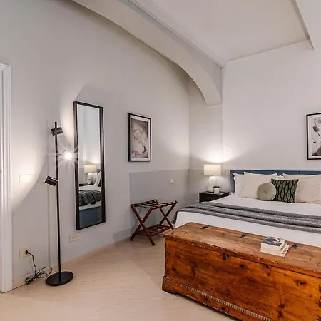 Nuovo Con Vista In Pieno Centro Storico