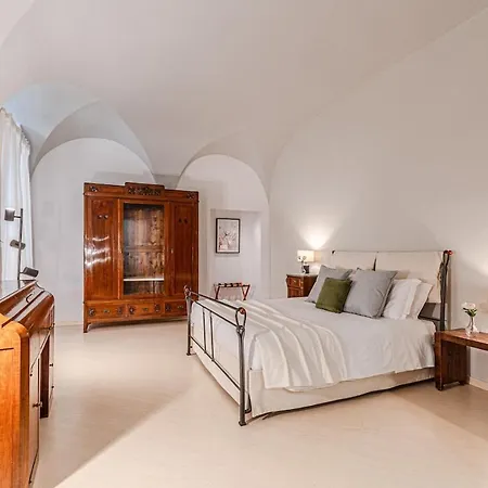 Nuovo Con Vista In Pieno Centro Storico