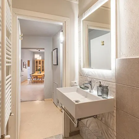 Nuovo Con Vista In Pieno Centro Storico Apartment